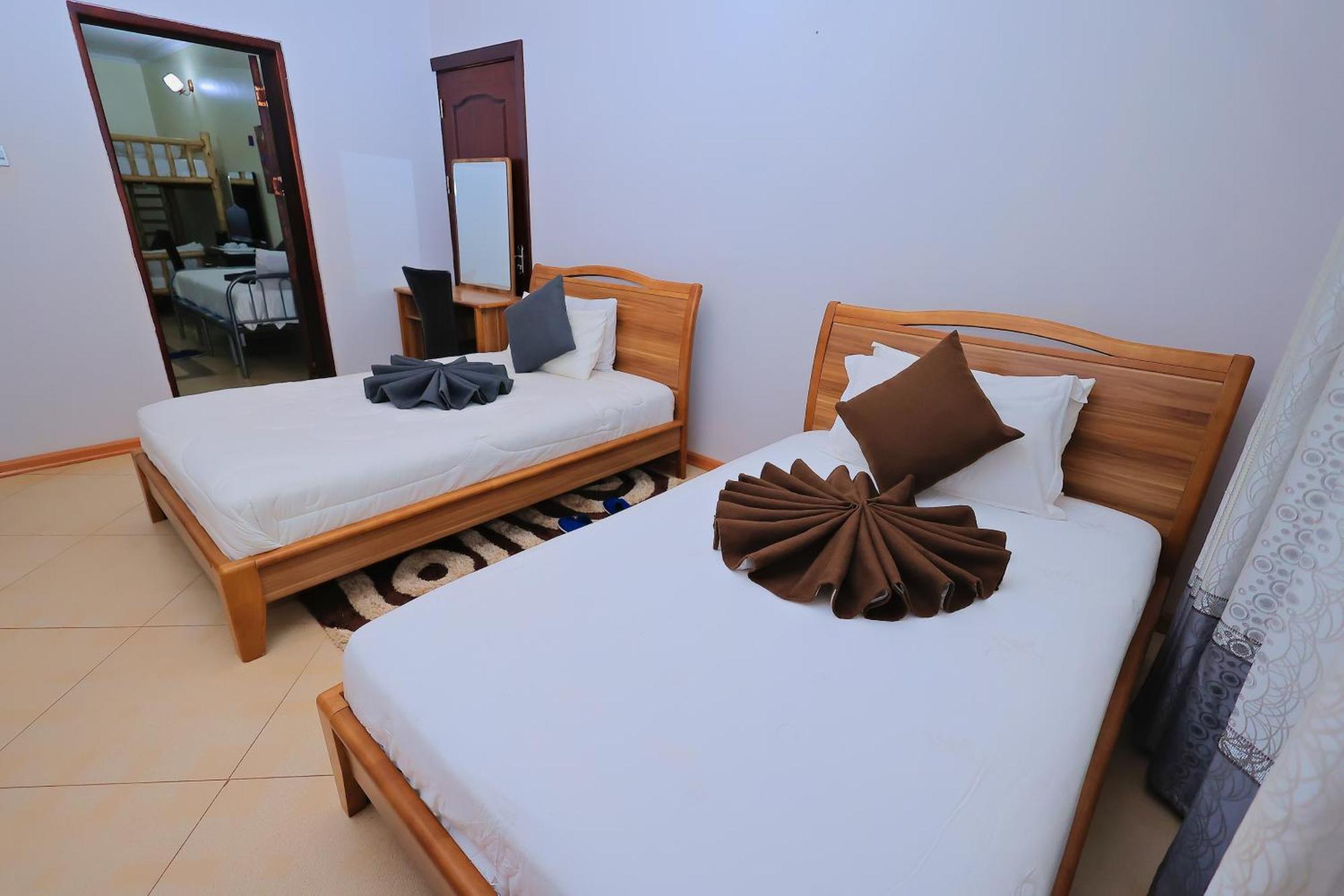 Shine Country Resort Hotel Naziba Екстер'єр фото