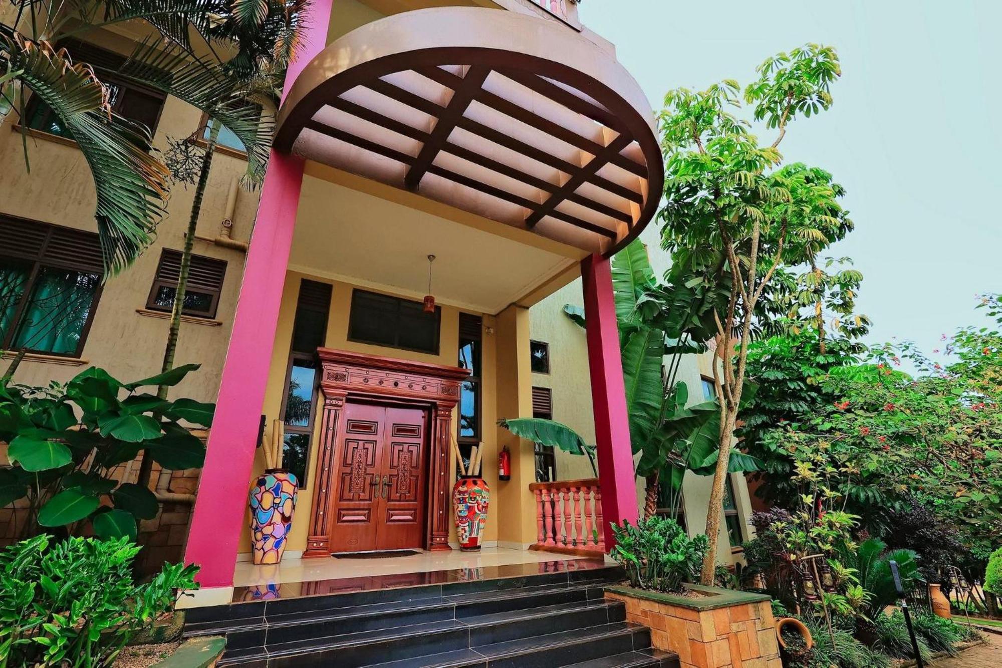 Shine Country Resort Hotel Naziba Екстер'єр фото